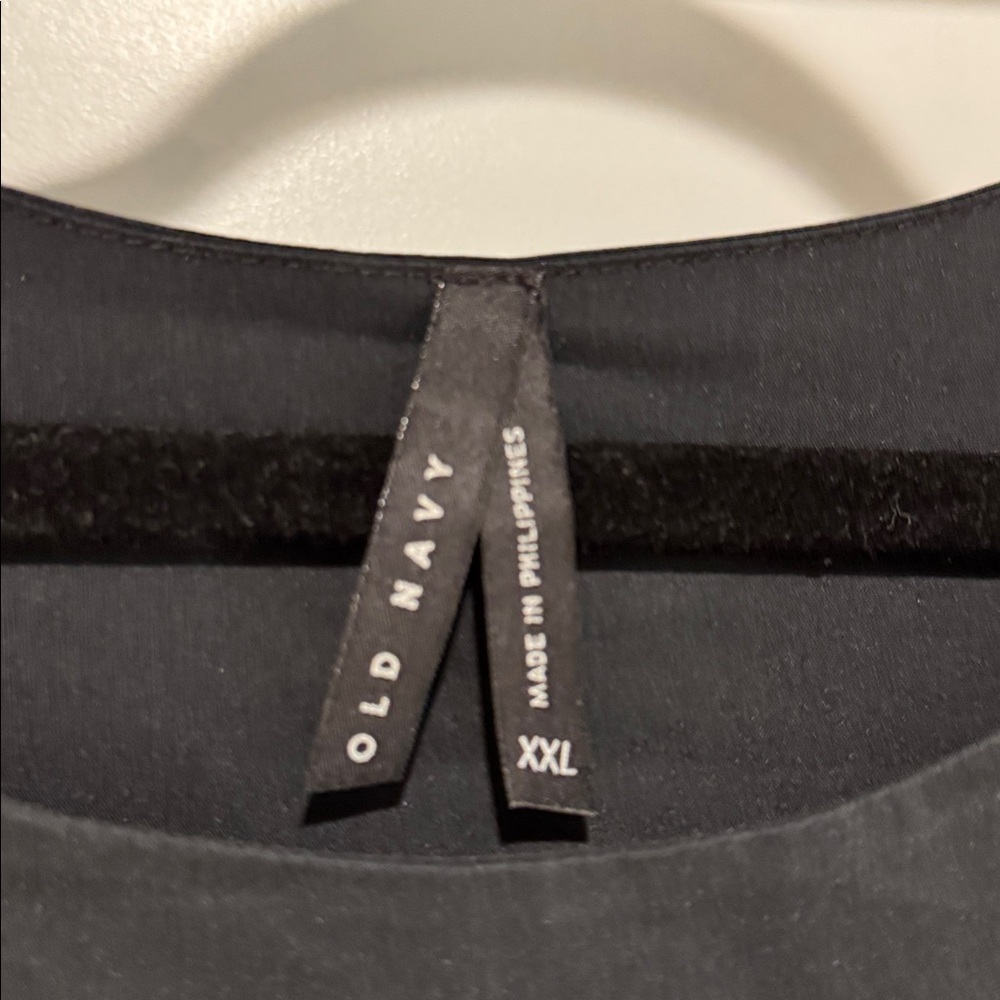Black Short Sleeve Dress with Bubble Sleeves - Picture 2 of 3